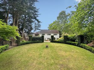 Photo 37- click for photo gallery